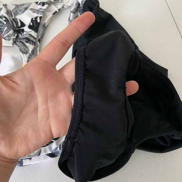 EUC | Island Soul women’s‎ one piece cutout swimsuit — large - Picture 5 of 7